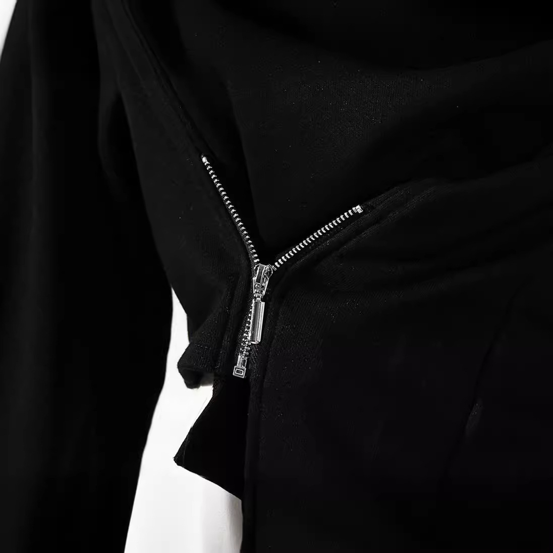 High Neck Cropped Sweatshirt With Asymmetric Hem - Image 4