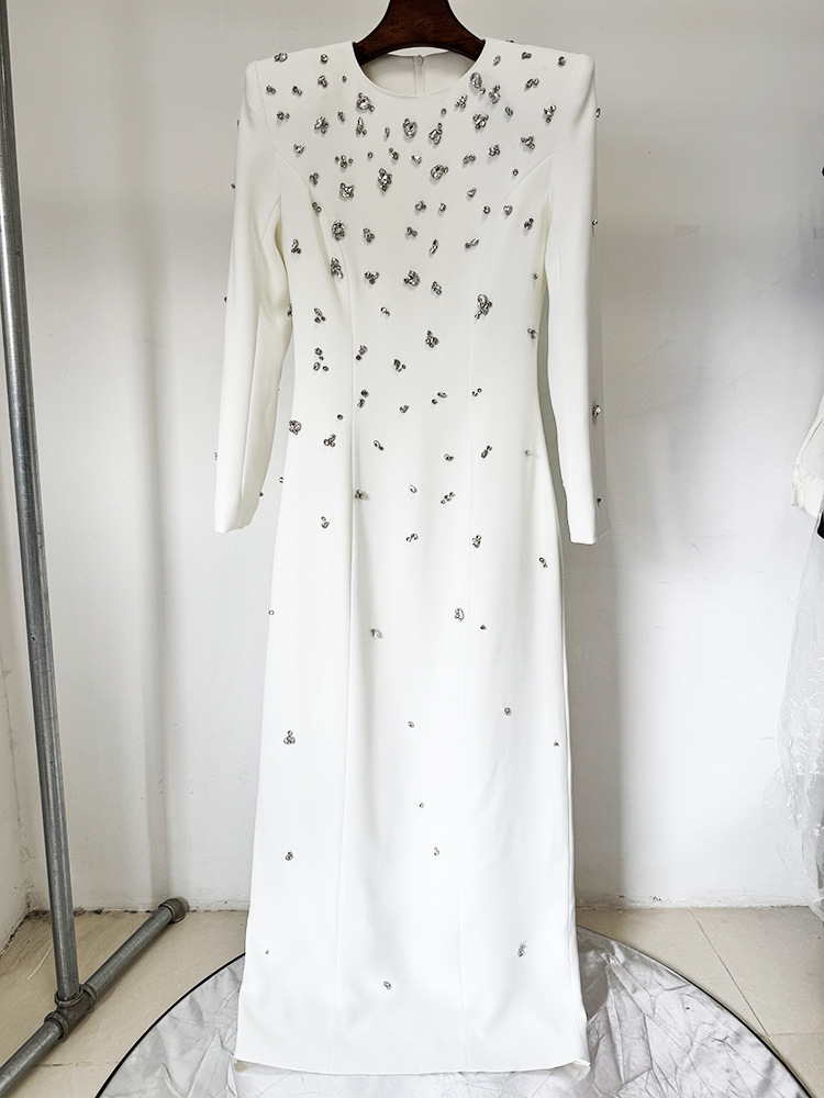 Elegant Beaded Long Sleeve Maxi Dress For Special Occasions - Image 7
