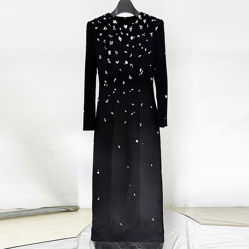 Elegant Beaded Long Sleeve Maxi Dress For Special Occasions - Image 2