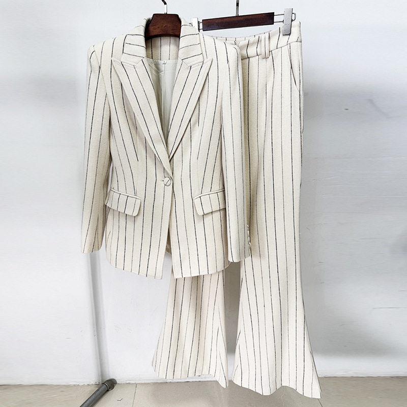 Fashionable Striped Blazer And Pants Set - All-Season Ensemble - Image 6